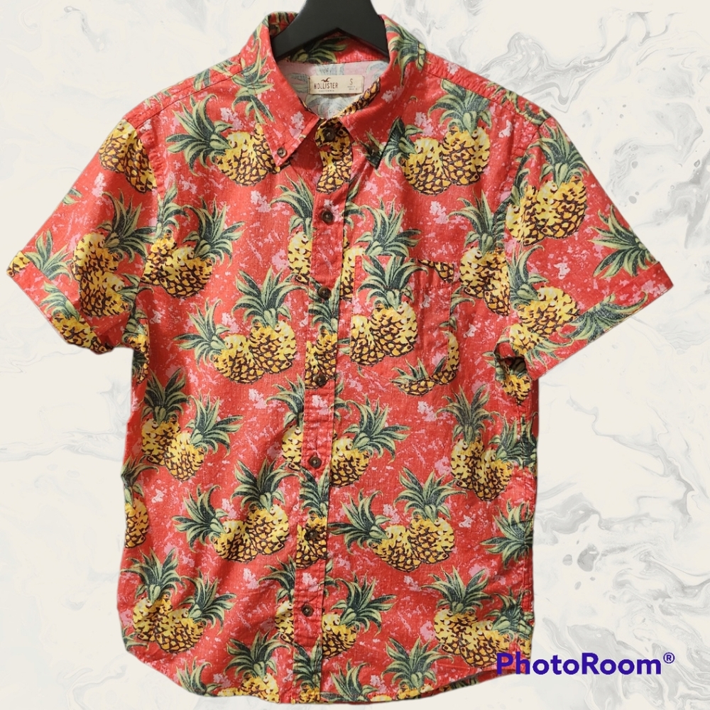 Hollister Resort Shirt Pineapple 🍍 Printed Hawaiian S